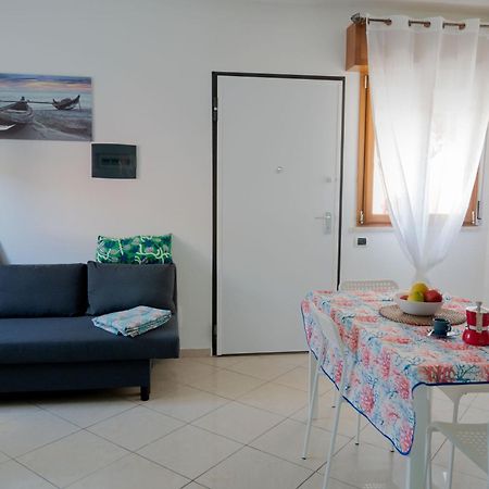 Residence Yellow Римини Екстериор снимка