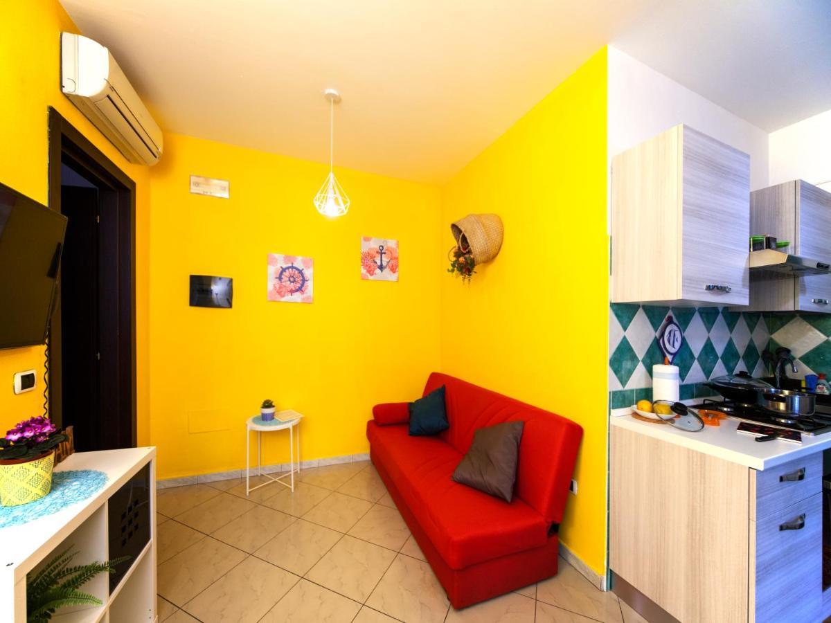 Residence Yellow Римини Екстериор снимка