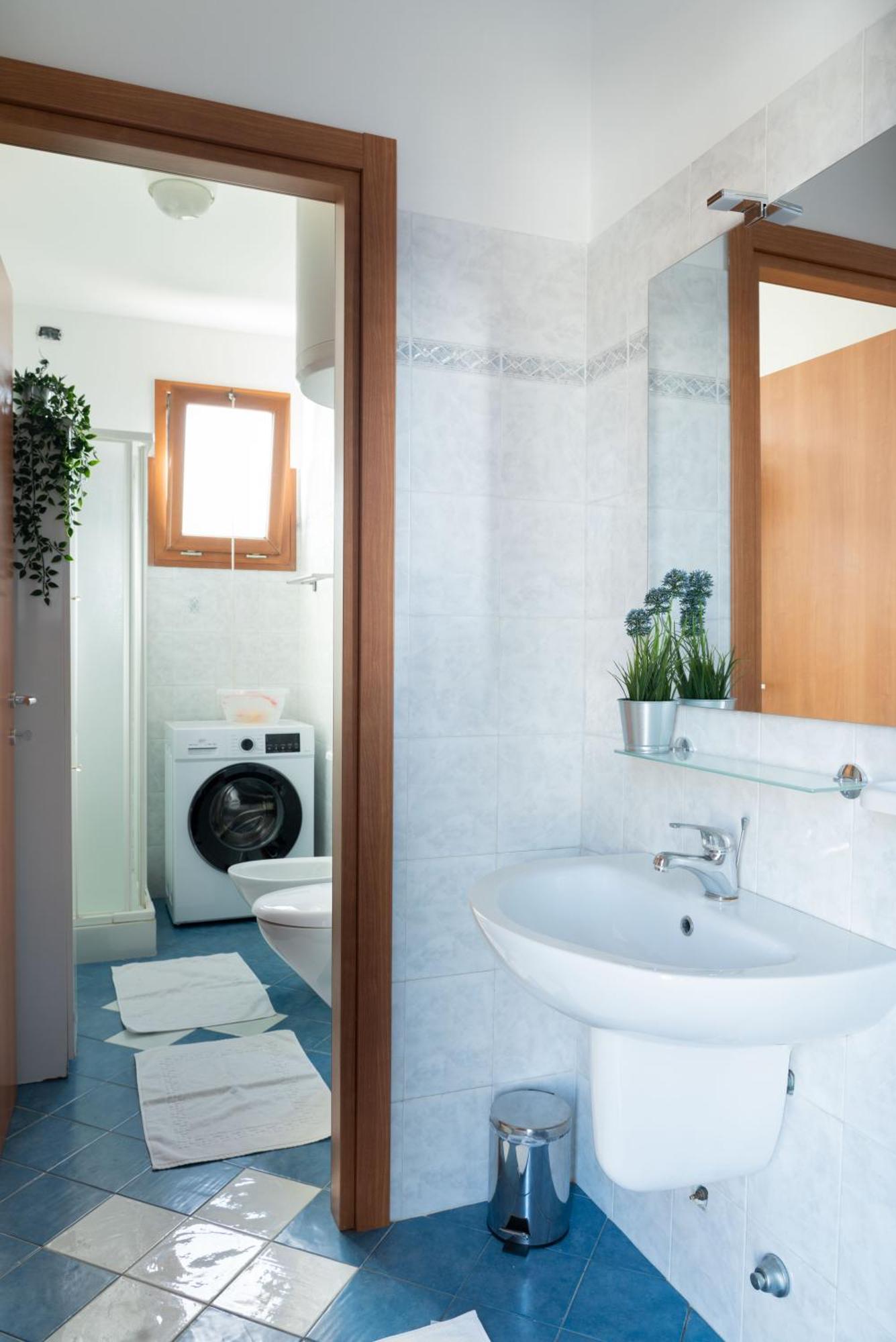 Residence Yellow Римини Екстериор снимка