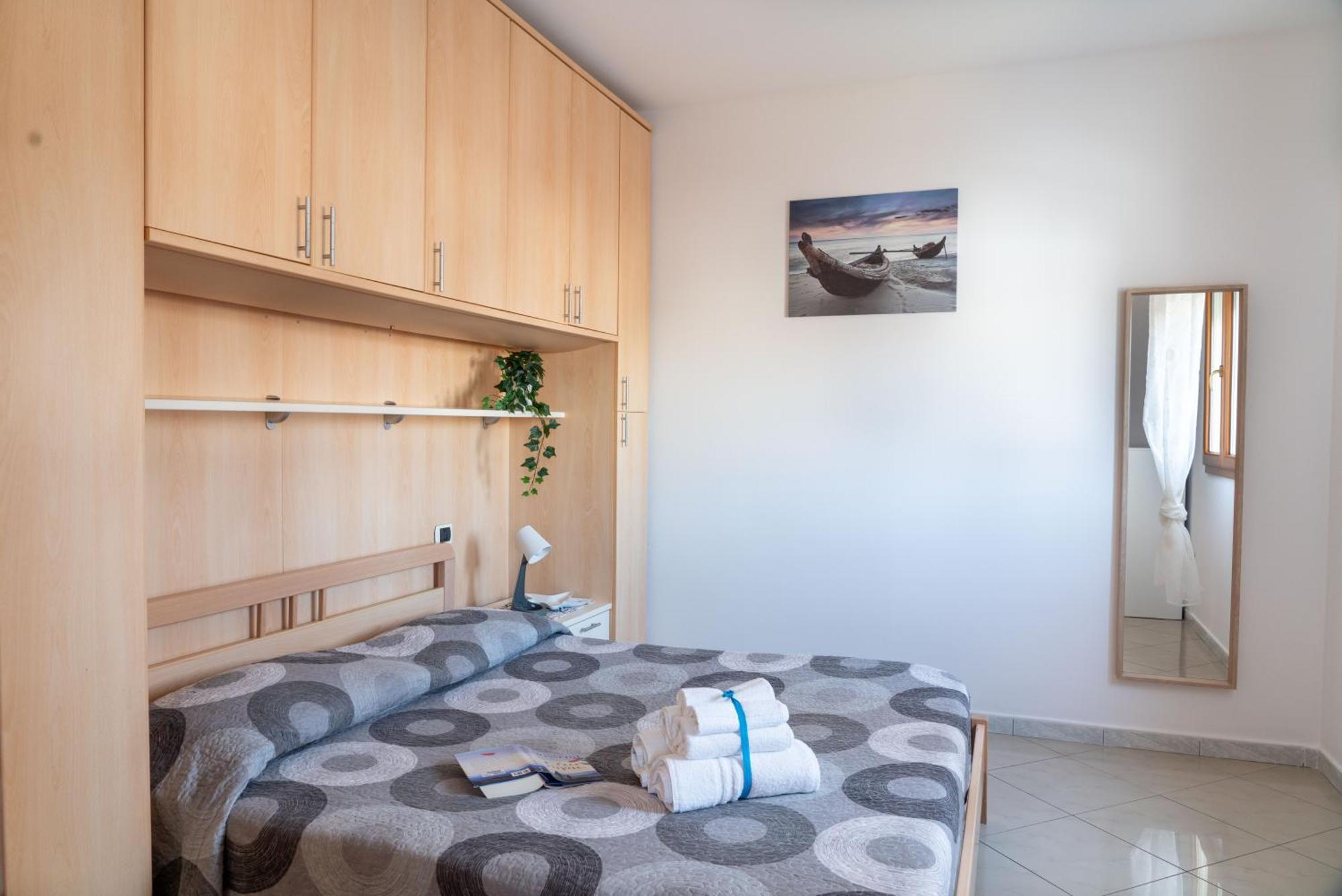 Residence Yellow Римини Екстериор снимка